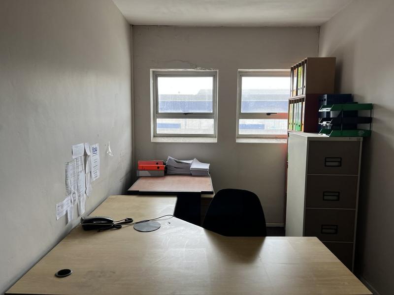 To Let commercial Property for Rent in Paarden Eiland Western Cape